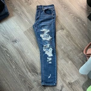 American Eagle Distressed skinny